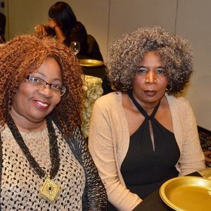 Meet your Posher, Ella